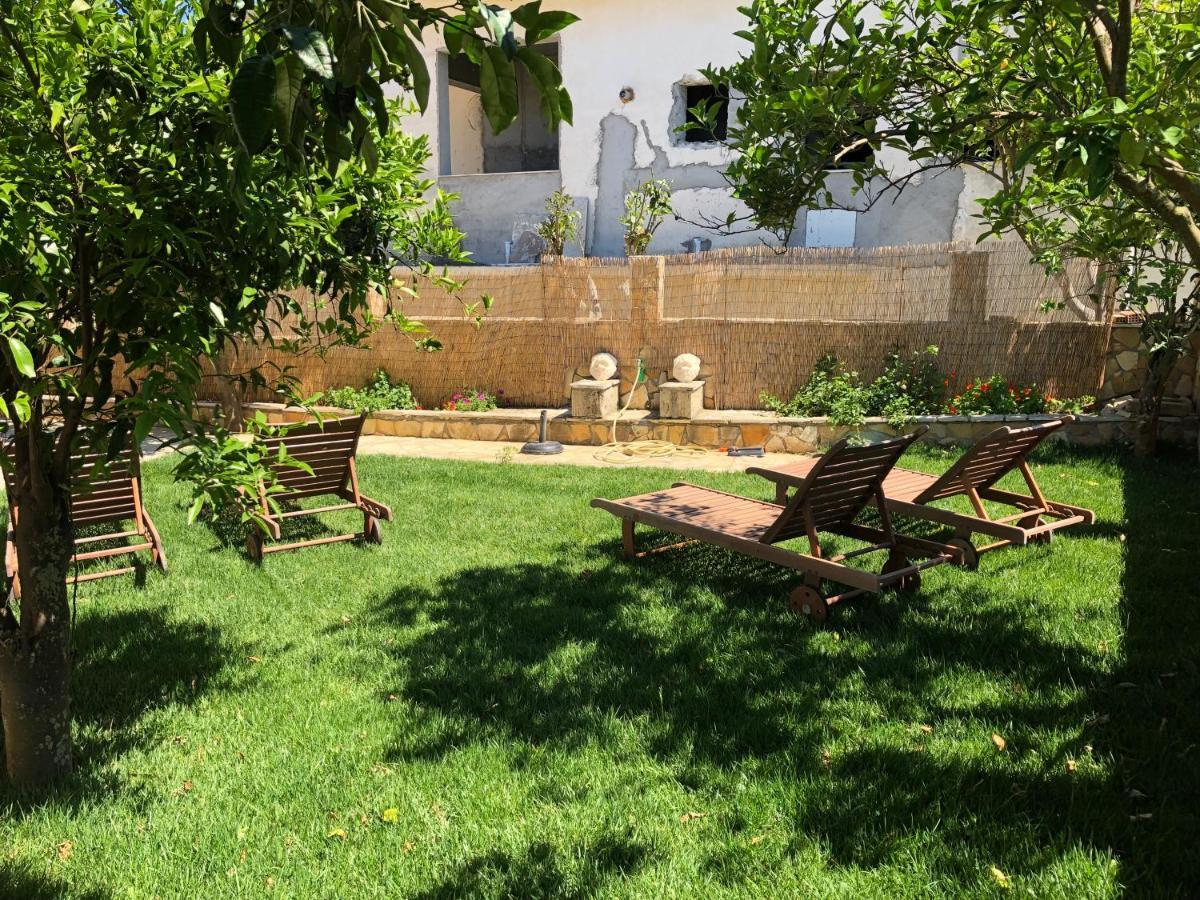 ליקסורי Petros Rooms & Apartments מראה חיצוני תמונה