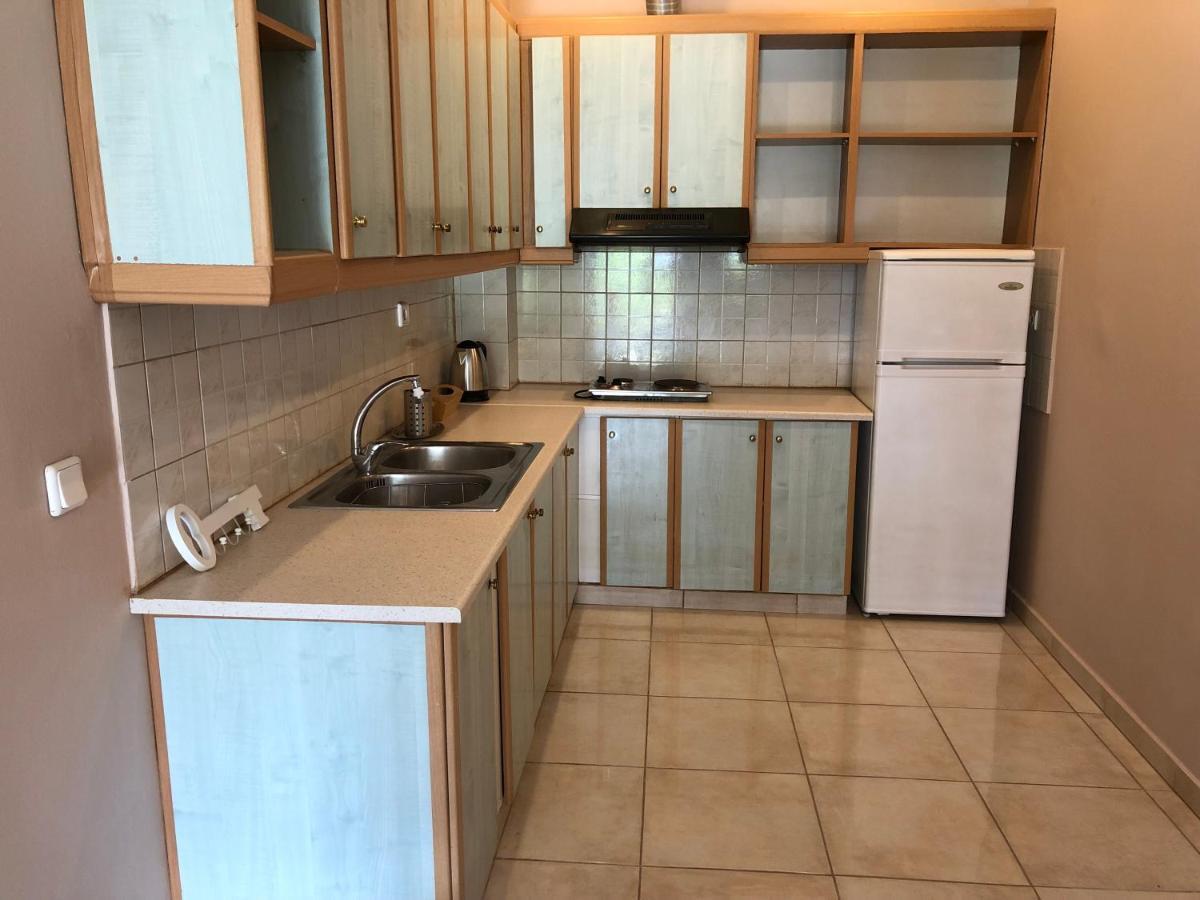 ליקסורי Petros Rooms & Apartments מראה חיצוני תמונה