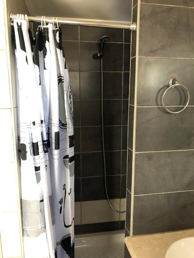 ליקסורי Petros Rooms & Apartments מראה חיצוני תמונה